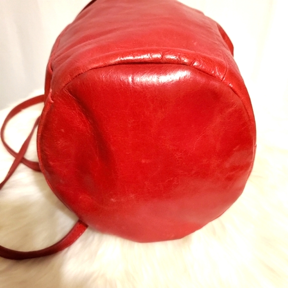 HOBO Int'l RARE Red Leather Pull String Backpack - Picture 6 of 9